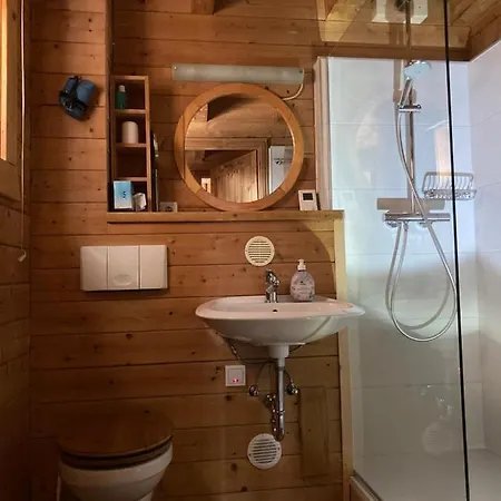 Zirbelhuette * Hohentauern