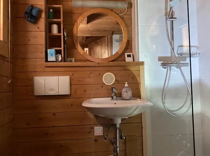 Zirbelhuette * הוהנטאורן