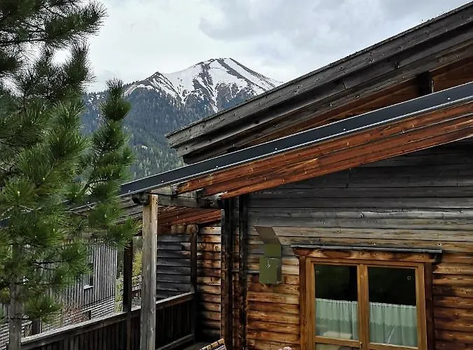 בית נופש Zirbelhuette הוהנטאורן